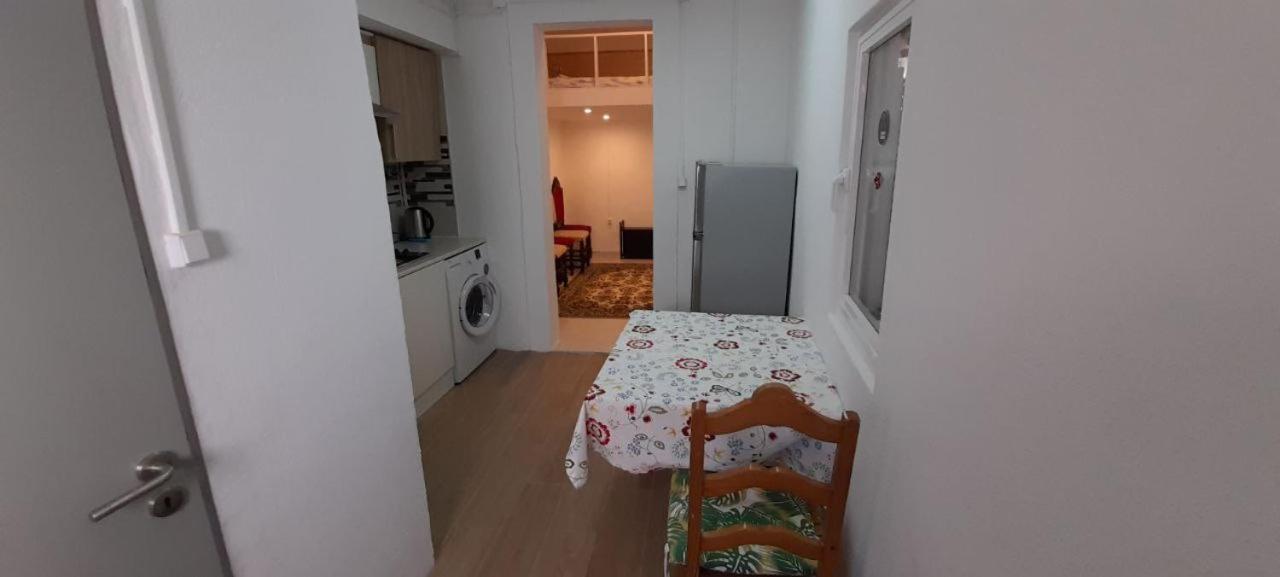 Moradia em vila da cidade Lisboa Exterior foto